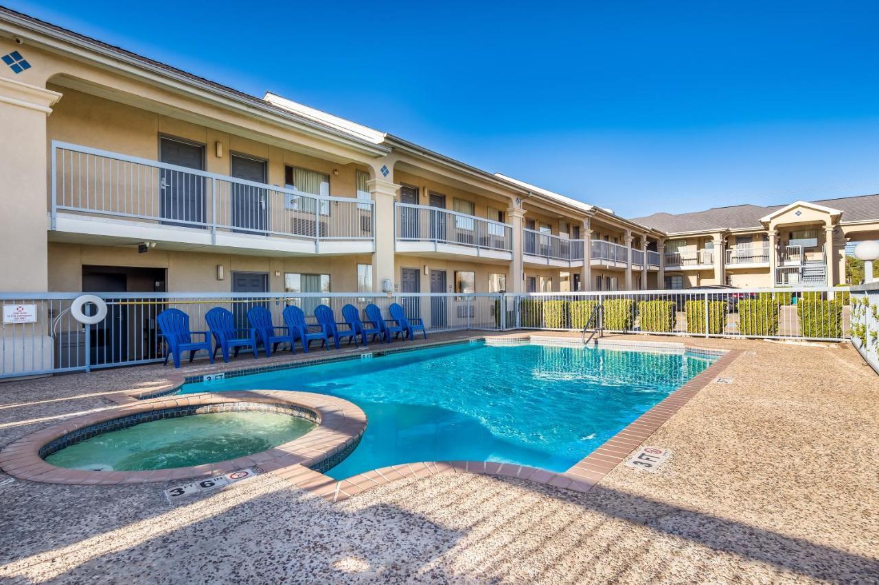 Americas Best Value Inn New Braunfels Extérieur photo