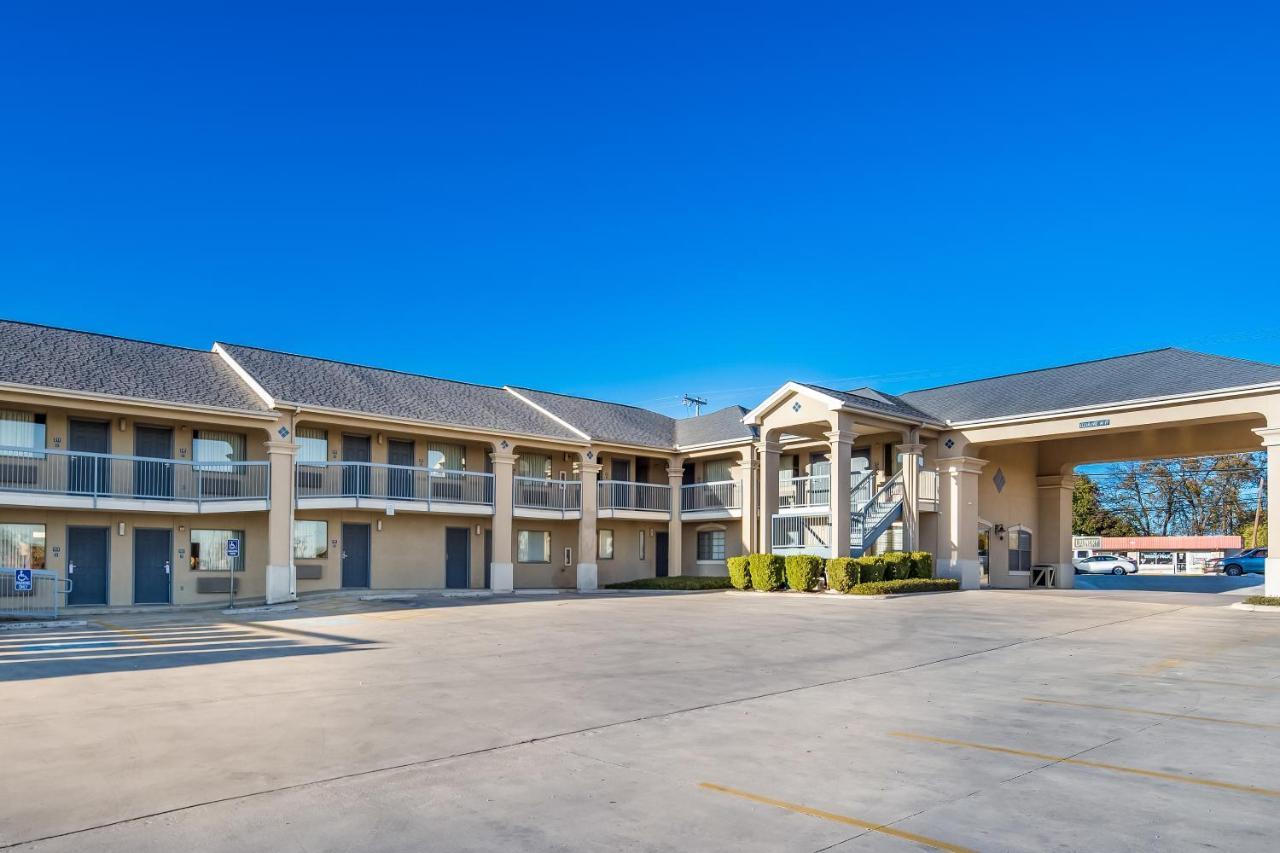 Americas Best Value Inn New Braunfels Extérieur photo