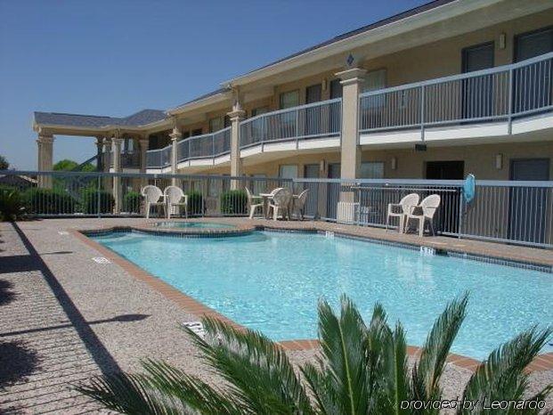 Americas Best Value Inn New Braunfels Extérieur photo